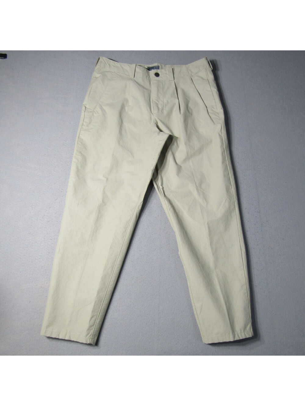 NWT VRST Limitless Canvas Athletic Fit Pleated Chino Pants Men's W33 L30 Biege